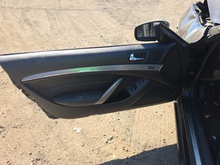 2010 INFINITI G37x x - Driver's Front Door Image