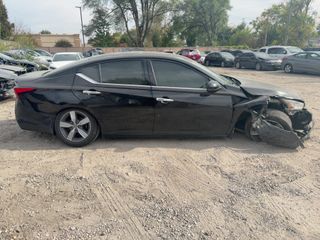 2022 Nissan Altima 2.5 SL - Exterior Side Passenger