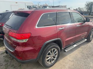 2015 Jeep Grand Cherokee Limited - Exterior Rear Right Corner Image