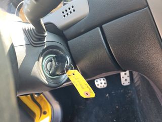 2005 Pontiac GTO - Interior Steering Wheel With Keys Image