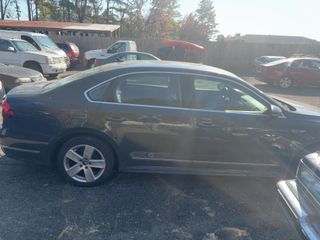 2017 Volkswagen Passat R-Line w/Comfort Pkg - Exterior Side Passenger