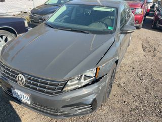 2017 Volkswagen Passat R-Line w/Comfort Pkg - Primary Damage Straight On Image