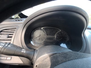 2015 Nissan Altima 2.5 SV - Interior Instrument Cluster / Odometer Image