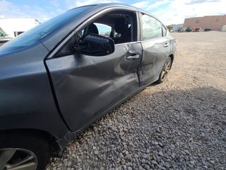 2015 Nissan Altima 2.5 SV - Primary Damage Left Image