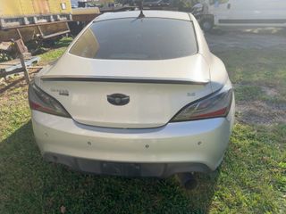 2011 Hyundai Genesis Coupe Grand Touring w/Blk Lth - Exterior Rear Center Image