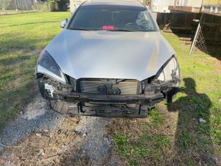 2011 Hyundai Genesis Coupe Grand Touring w/Blk Lth - Primary Damage Straight On Image
