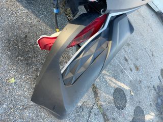 Vehicle Parts Image #1