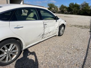 2014 Toyota Avalon XLE - Primary Damage Right Image