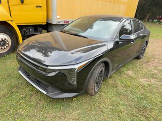 2026 Kia K4 EX - Exterior Front Left Corner Image