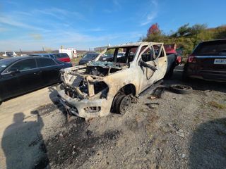 2026 Ram 2500 Tradesman - Exterior Front Left Corner Image