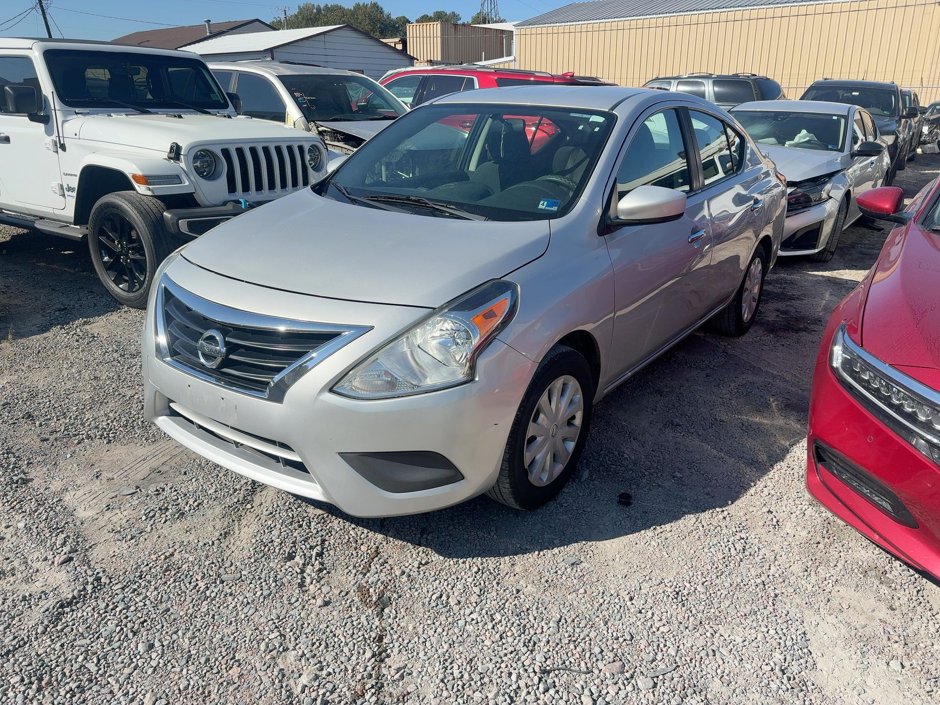 2019 Nissan Versa SV - Exterior Front Left Corner Image