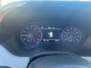 2020 Hyundai Palisade SEL - Interior Instrument Cluster / Odometer Image