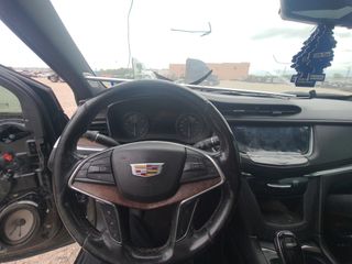 2020 Cadillac XT5 Premium Luxury FWD - Interior Full Dashboard Image