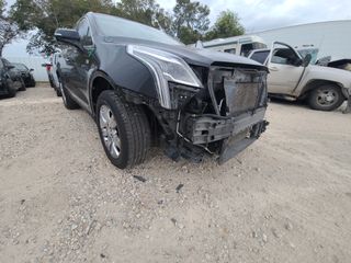 2020 Cadillac XT5 Premium Luxury FWD - Primary Damage Left Image