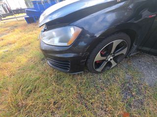 2017 Volkswagen Golf GTI S - Primary Damage Left Image