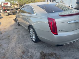 2013 Cadillac XTS Luxury - Exterior Rear Left Corner Image