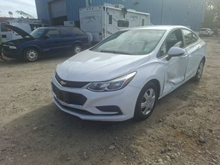 2016 Chevrolet Cruze LS - Exterior Front Left Corner Image