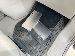 Vehicle Parts Image #2