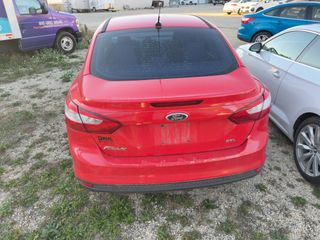 2012 Ford Focus SEL - Exterior Rear Center Image