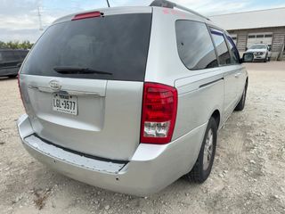 2012 Kia Sedona LX - Exterior Rear Right Corner Image