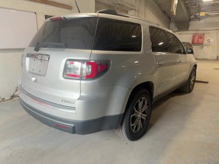 2016 GMC Acadia SLT - Exterior Rear Right Corner Image