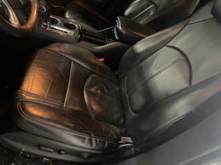 2016 GMC Acadia SLT - Interior Front Seat Image
