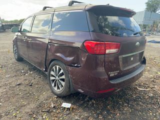 2017 Kia Sedona SX - Exterior Rear Left Corner Image