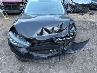 2019 Nissan Sentra SR - Primary Damage Straight On Image