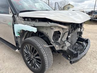 2023 INFINITI QX80 SENSORY AWD - Primary Damage Left Image